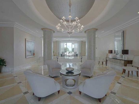 3rd image of 6916 Collins Ave