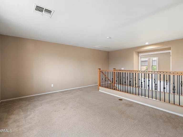 18466 W Westfall Way — Photo 9