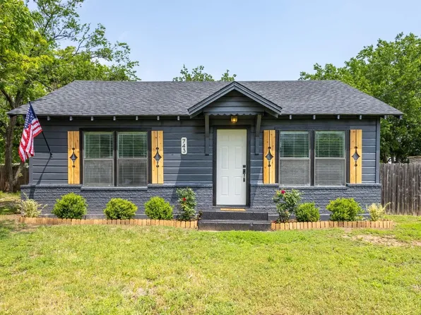 743 W Park St, Stephenville, TX 76401