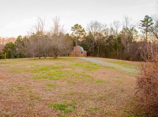 5717 Branch Rd, Loudon, TN 37774