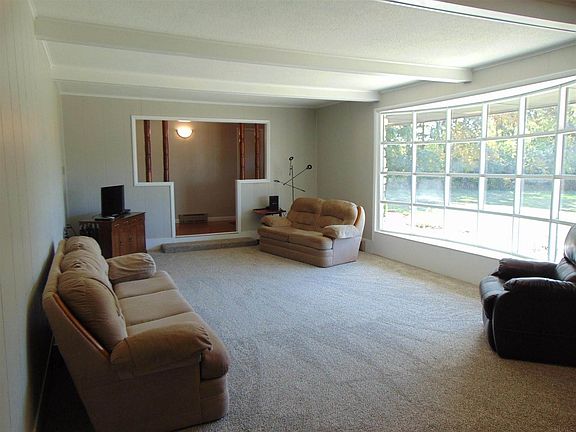 4th image of 4095 E Hi Lo Park Dr