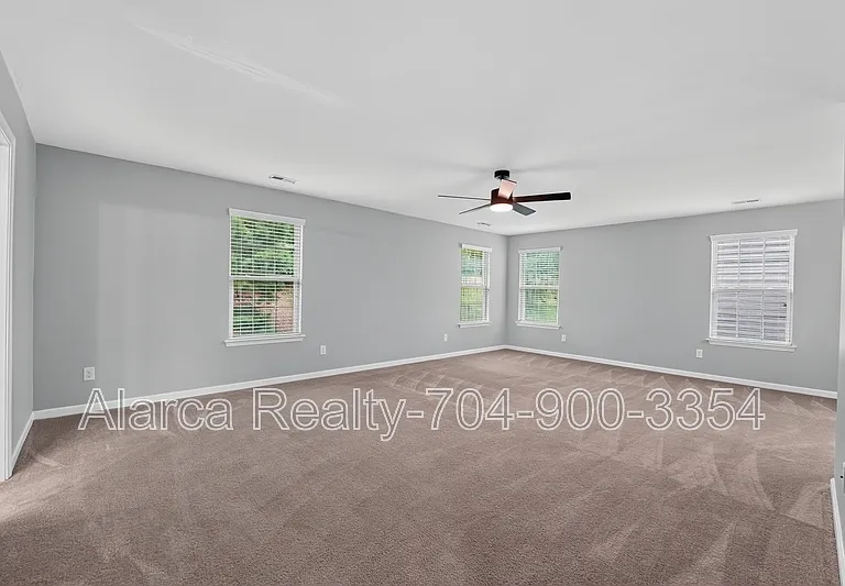 5804 Selkirkshire Rd — Photo 10