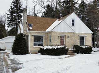 529 Wisconsin Ave, Delafield, WI 53018