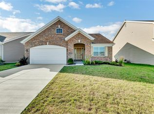 3440 Charlestowne Crossing Dr, Saint Charles, MO 63301
