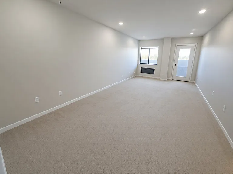 50 Euclid Ave #3B — Photo 3