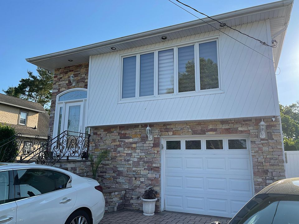 1st image of 378 Abington Pl