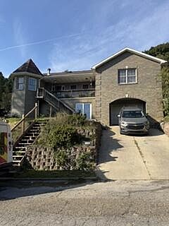 1st image of 2415 Overbrook Ave