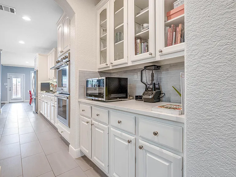 5907 Ballina Canyon Ln — Photo 11