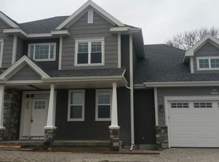 N60W21423 Legacy Trl, Menomonee Falls, WI 53051