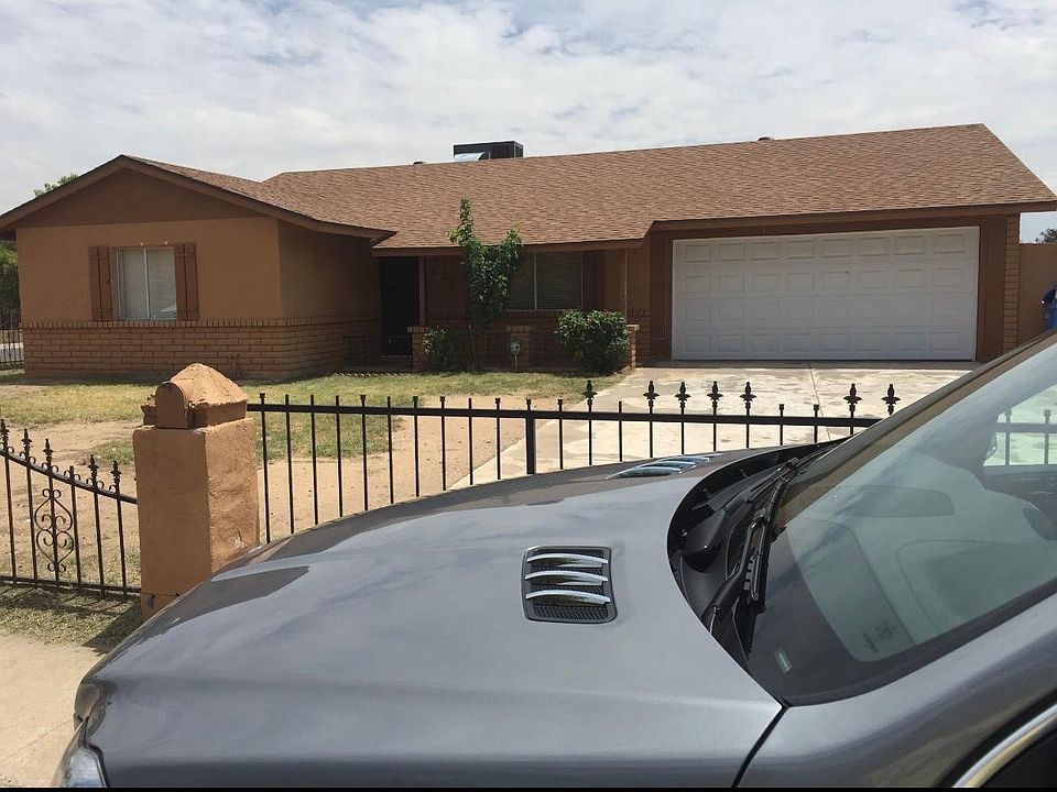 1st image of 8119 W Glenrosa Ave