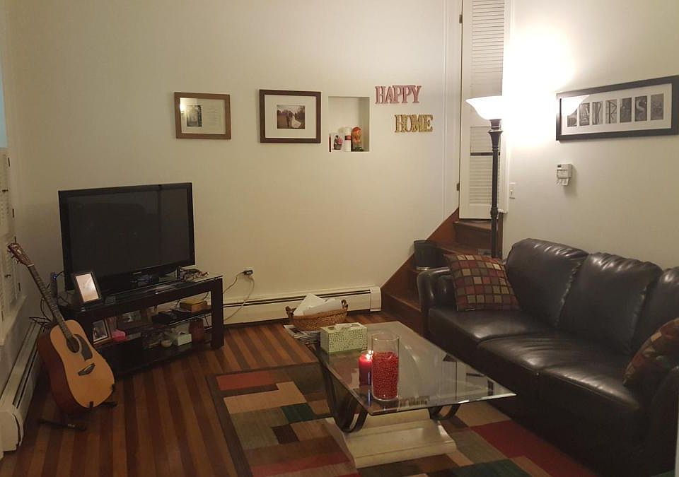 1st image of 38 Pleasant St #3