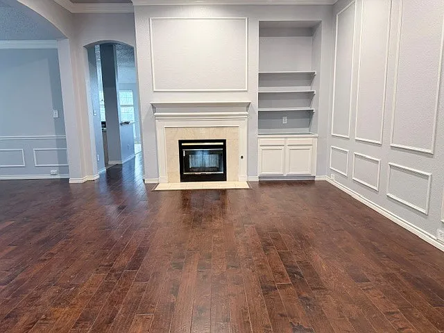 3 bed, 2332 sqft, $2,600 — Photo 2