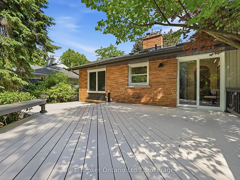 571 Leonard Ct — Photo 37