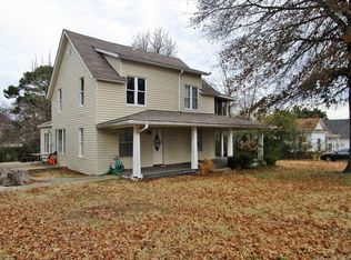 416 W Keetoowah St, Tahlequah, OK 74464