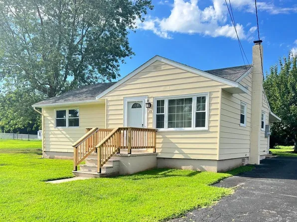 15 Davis Ave, Shiloh, NJ 08353