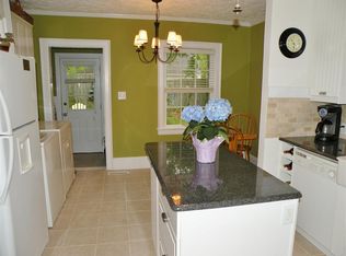 430 Rollingwood Cir, Fayetteville, NC 28305