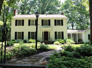 475 Somerset Rd, Akron, OH 44313