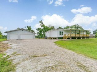 4294 Brazos River Rd #400, Freeport, TX 77541