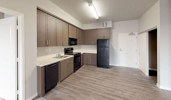 4th image of 1260 Grove St #309