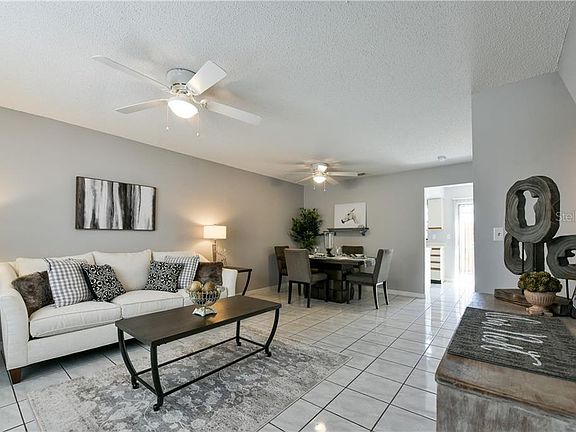 2nd image of 3209 Oak Lawn Pl #213