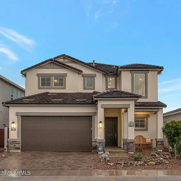 26-009, 5031 E Paddock Pl - 1 — Photo 1