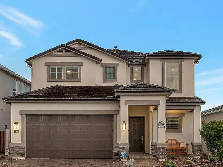 5031 E Paddock Pl — Photo 1