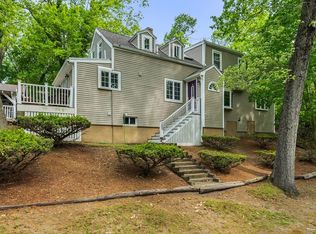 105 Brookside Rd, Braintree, MA 02184
