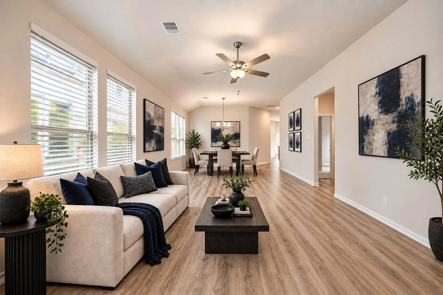 3 bed, 2.0 bath, 1568 sqft, $1,700 — Photo 2