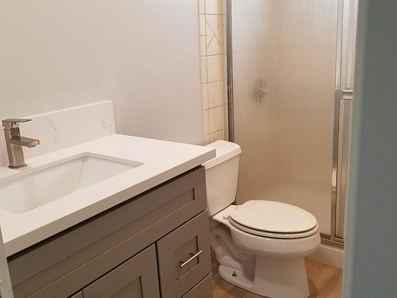 5th image of 2310 Grant Ave #E