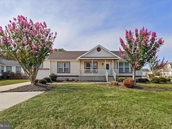 26 White Crane Dr, Berlin, MD 21811