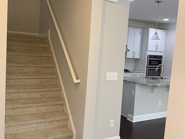 1444 Glenwater Dr — Photo 12