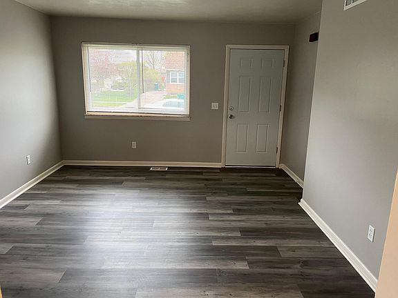 2nd image of 2908 Averill Dr