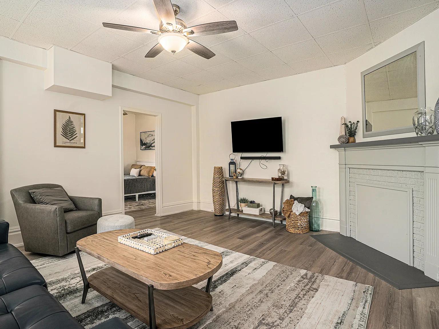 1 bed, 843 sqft, $1,800 — Photo 3