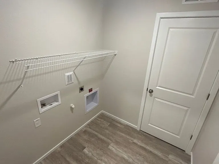 4809 Thyme Ave NE — Photo 14