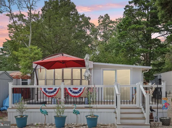 37 Wildwood Ave, Woodbine, NJ 08270