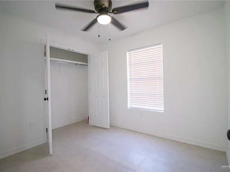 2537 Lindberg Ave — Photo 9