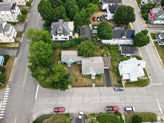 2nd image of 135-137 Oxford Avenue