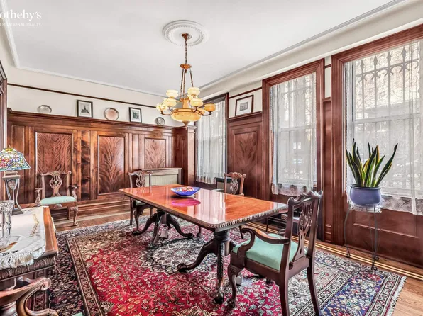 800 Riverside Drive image 4 of 16