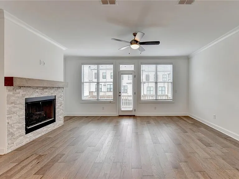 603 Millcroft Blvd — Photo 9
