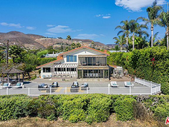 4th image of 6353 Malibu Park Ln