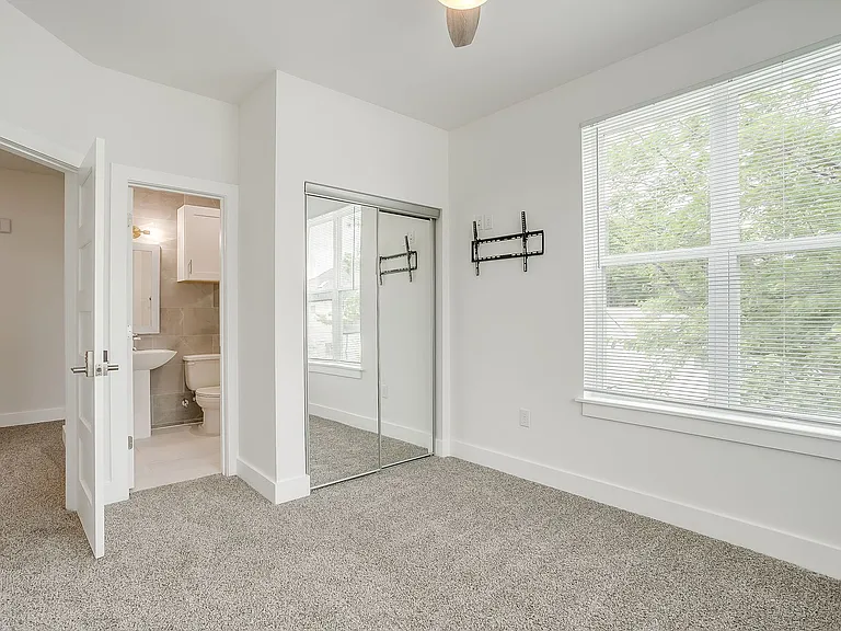 3146 Forest Park Blvd #FP-2028 — Photo 3