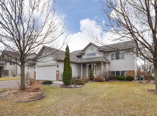 1907 Fischer Dr, Waconia, MN 55387