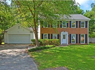 104 Welwyn Rd, Summerville, SC 29485