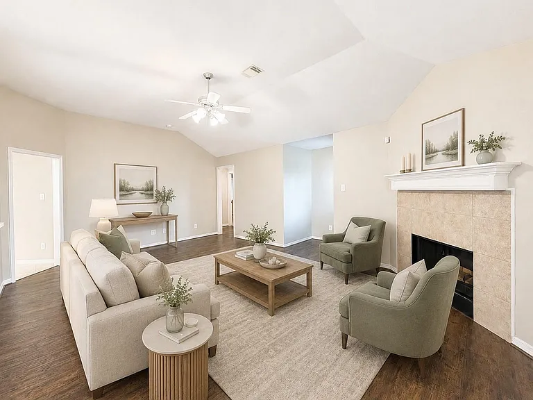 1823 Strongs Ct — Photo 7
