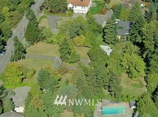 2432 Evergreen Point Rd NE, Medina, WA 98039