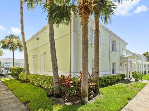 5012 Starfish Dr SE APT C, Saint Petersburg, FL 33705