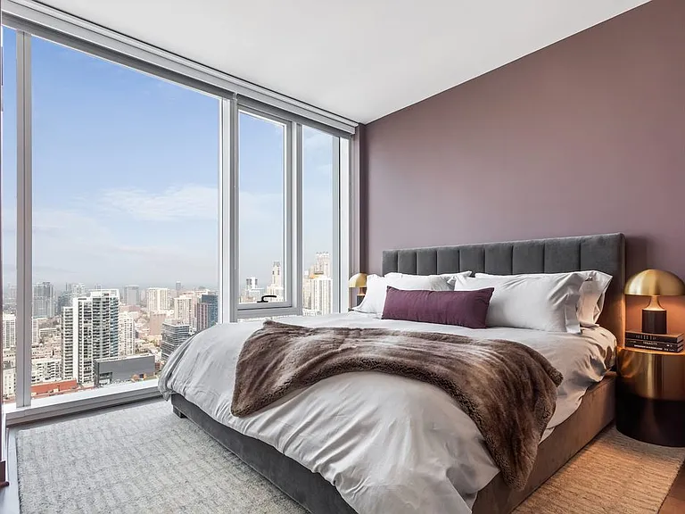 322 N Orleans St #1808 — Photo 8