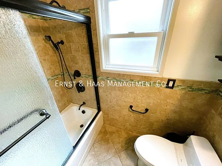 640 E Carson St #5 — Photo 15