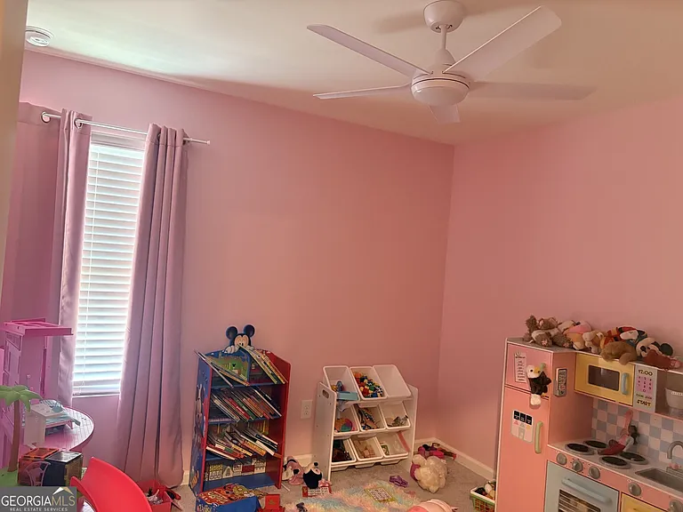 188 Swindon Dr — Photo 9