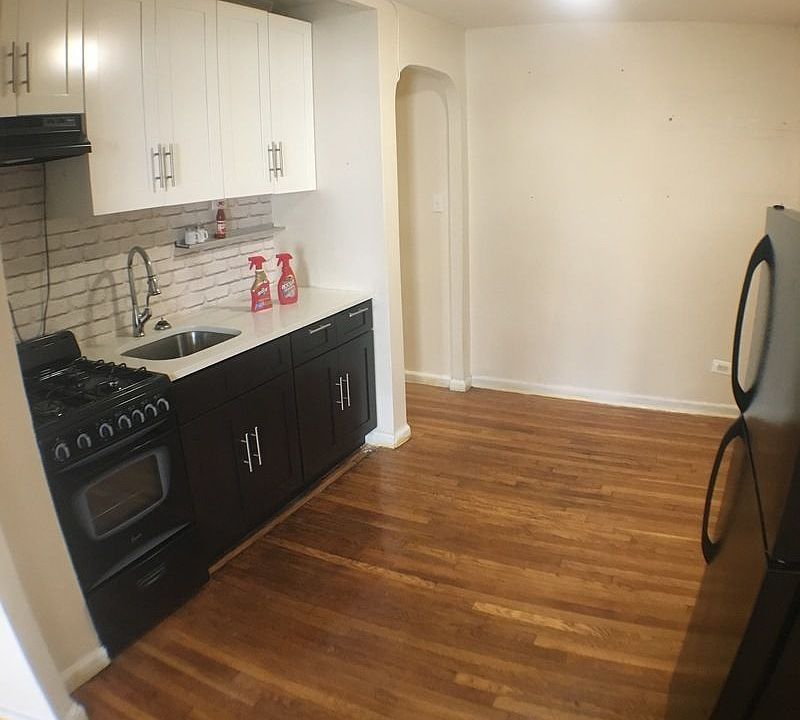 1st image of 520 E 21st St APT 1G